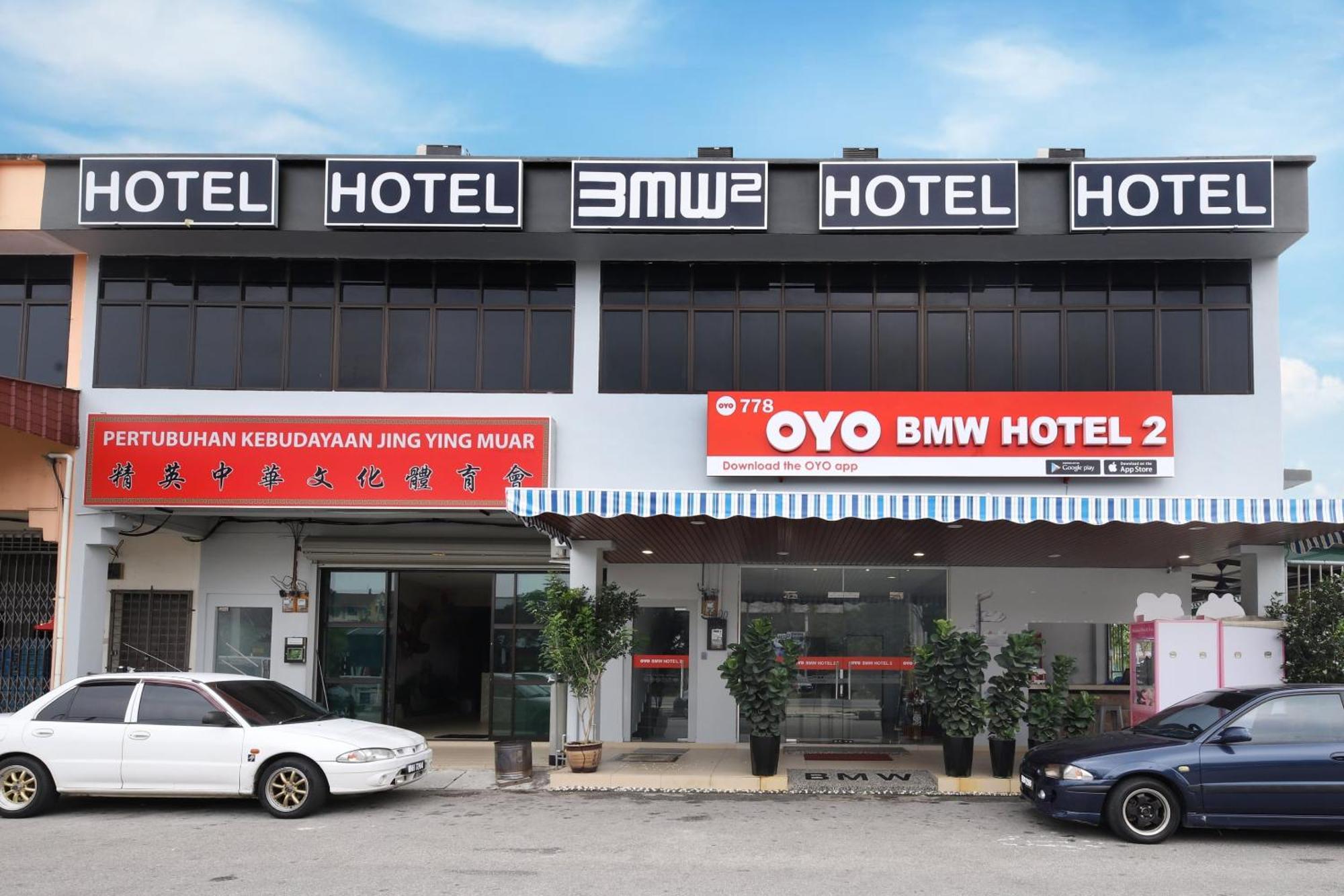 Oyo 778 Bmw 2 Hotel Muar Exterior photo